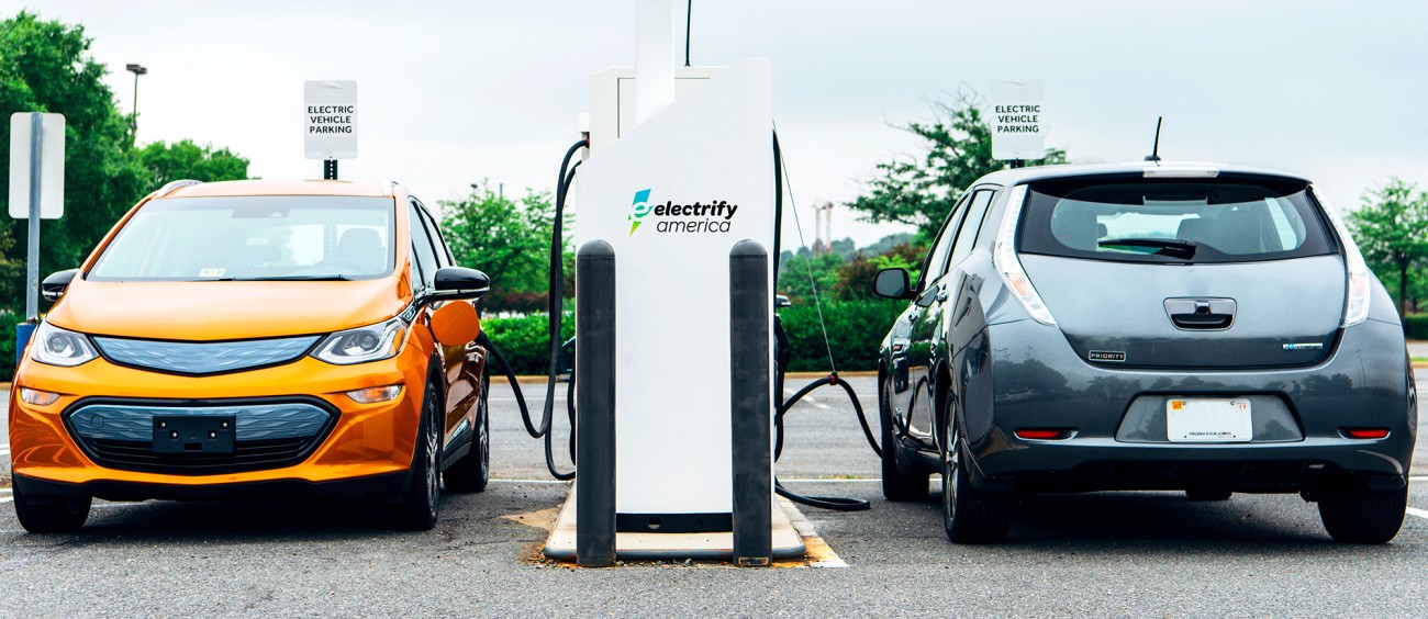 Electric Vehicle Charging Station Image